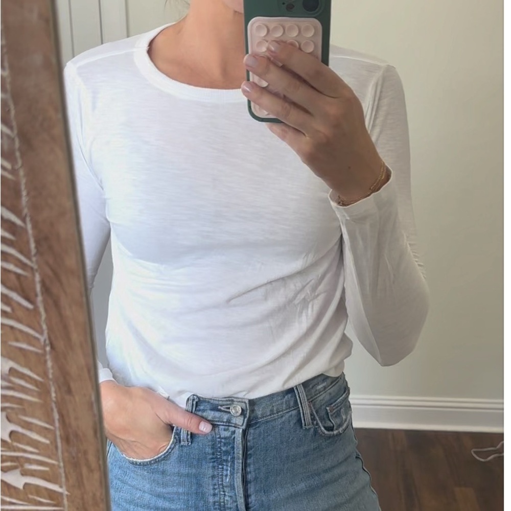 Madewell Long Sleeve White Tee, size small, very good condition,